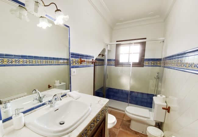 Al Amireh - Baño Dormitorio 3-4