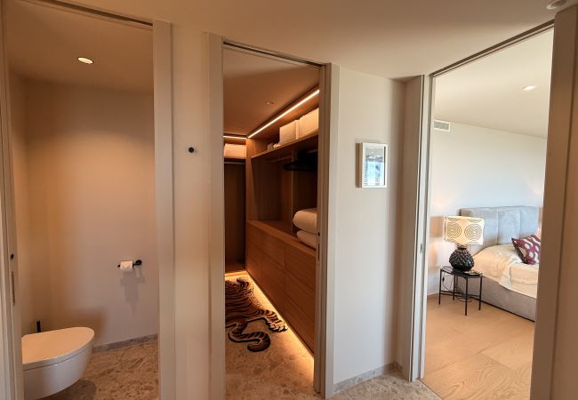 Adamar - Baño dormitorio principal - Ala derecha - Planta Baja